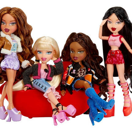 Bratz Goin' Out! - Sasha - 1 Collectible Fashion Doll with Accessories, Comes with an Outfit, a Purse, a Pair of Sunglasses, and a Brush - Kids Toy - Great for Ages 6 and Older