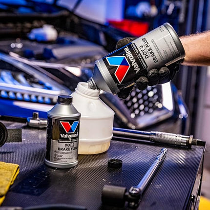 Liquide de frein synthétique Valvoline DOT 3 avec point d'ébullition élevé, protection contre la corrosion, résistance au bouchon de vapeur, compatible avec les systèmes de freinage ABS, à disque et à tambour, 355 ml