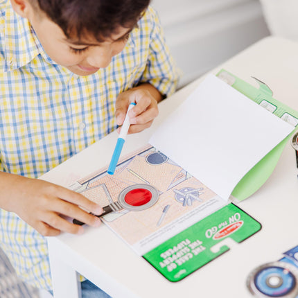 Melissa & Doug: El misterio de las aletas resbaladizas