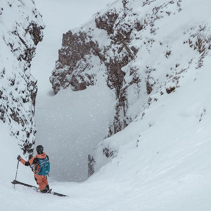 POC Obex Pure - An adaptable, lightweight ski and snowboard helmet suited to a wide variety of riding conditions