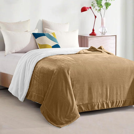 Elegant Comfort Ultra Soft Reversible Flannel Sherpa Blanket - Cozy Silky Fleece Throw for Couch, Bed - Plush Fuzzy Warm Winter Blanket for Gift, Twin XL, Taupe