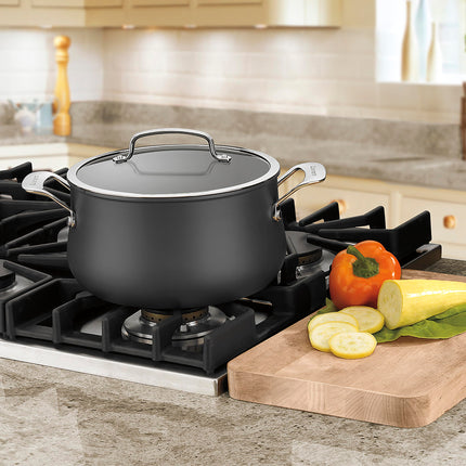 Cocotte en fonte d'aluminium anodisé antiadhésive PURELYCERAMIC™ 5 pintes sans PFAS avec couvercle Cuisinart Contour, 6445C-22