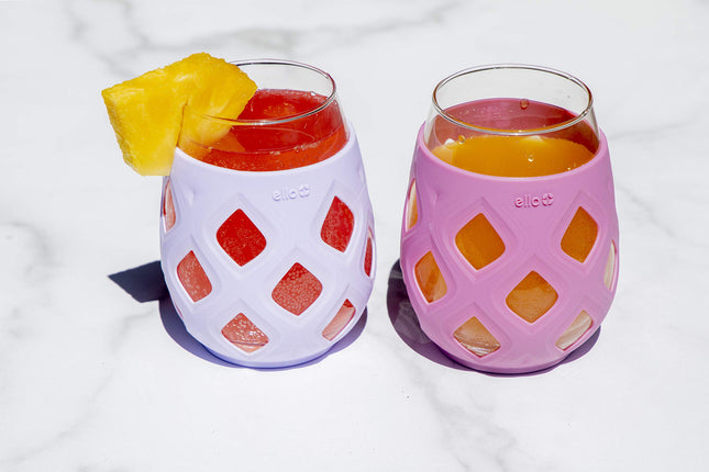 Lot de 4 verres à vin sans pied Ello Cru de 500 ml avec manchons de protection en silicone, verres à cocktail parfaits pour les terrasses d'été et les fêtes, cadeaux de Noël pour elle/lui/fête des mères, lavables au lave-vaisselle, Cosmos