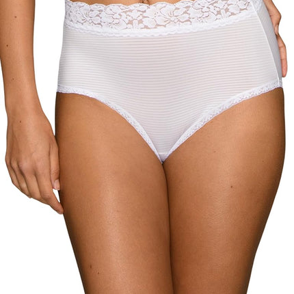 Vanity Fair Women’s Flattering Lace Panties: Light
