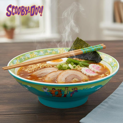 Silver Buffalo Scooby-Doo Ceramic Ramen Bowl with Chopsticks Featuring Fred, Velma, Daphne, Shaggy, and Scooby-Doo, 30 Ounces