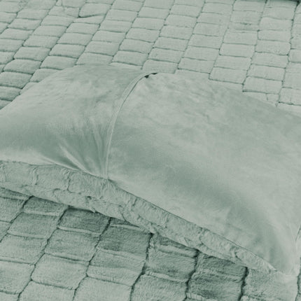 Elegant Comfort Lujoso y Esponjoso Juego de Edredón de Piel Sintética de 3 Piezas - Calidez para Todas las Estaciones, Alternativa de Plumón - Juego de Cama de 3 Piezas Ultra Suave y Afelpado de Micro Visón con Fundas a Juego, King, Salvia