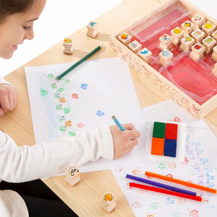 Melissa & Doug 19362 Favourite Things Stamp Set | Arts & Crafts | Stamp Set | 4+ | Gift for Boy or Girl, Multicolor, 26.5 cm H x 20.9 cm W x 4 cm