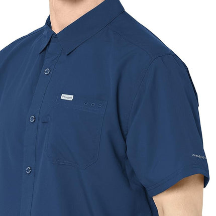 Columbia Men's Slack Tide Camp Shirt, Short Sleeve Shirt, Carbon, X-Small