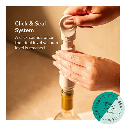 Vacu Vin Wine Saver Loop - Designed and Made in the Netherlands - Vacuum Wine Stopper Keeps Your Wine Fresh for up to 10 Days - Reusable, Made with 98% Recycled Material - 1 Pump, 1 Stopper, Sand