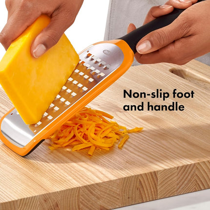 OXO Good Grips Etched Coarse Grater, Sharp Stainless Steel Blade for Cheese, Vegetables and More, Non-Slip Foot, Comfortable Soft Handle, Snap-On Cover, Handheld Kitchen Grater