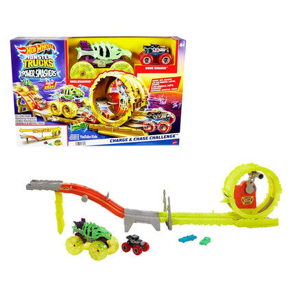 Hot Wheels Monster Trucks Charge & Chase Challenge