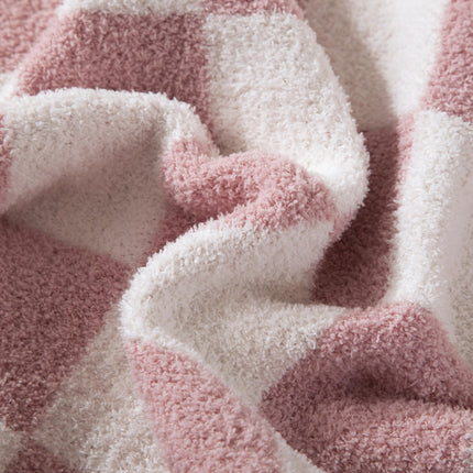 Elegant Comfort Checkered Throw Blanket, Light Pink Super Soft Cozy Fluffy Warm Throw Blankets for Couch, Sofa, Chair, Bed, Camping, Picnic, Travel Lightweight Bed Blanket (50" x 70")