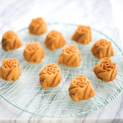 Nordic Ware Rose Bud Pan, 6 Cakelets, Toffee
