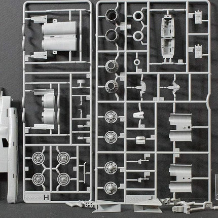 Academy 1/72 Scale USAF F-15E Eagle 333rd Fighter Squadron Plastic Model Kit