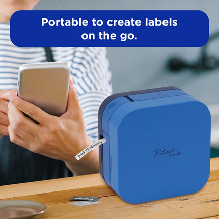 Rotuladora Brother P-Touch Cube para smartphone, tecnología inalámbrica Bluetooth, múltiples plantillas disponibles, compatible con Apple y Android – Azul
