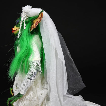 2022 Convention Exclusive Gremlins 2 Ultimate Greta in Wedding Dress Green