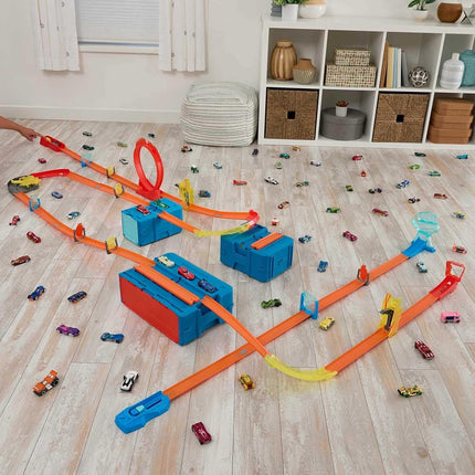 Hot Wheels Track Set with 1 Hot Wheels Car, 12 Track Boosting Components, Stackable Toy Storage Box, Lightning-Themed Track Builder Set, HMC03