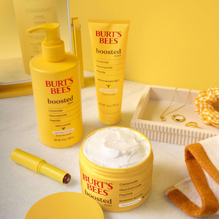 Loción Corporal Burt's Bees Boosted, con un Complejo de Ceramida, Niacinamida y Péptidos, Loción Diaria Ligera que Ayuda a Reforzar la Barrera Cutánea, con Aroma Tropical, Botella de 368 g.
