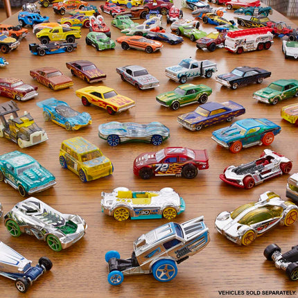 Hot Wheels Pack de 36 Autos, Pack Múltiple de Vehículos Hot Wheels Modernos y Clásicos a Escala 1:64 para Jugar o Exhibir, Regalo para Entusiastas de los Autos, Coleccionistas y Niños de 3 Años en Adelante, GWN98