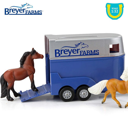 Breyer Bandai Land Rover and Trailer Playset With 2 Horses | 2 Stablemates 1:32 Scale Horse Toys And Land Rover with Trailer | Plastic Animal Figures Make Horse Gifts For Girls And Boys