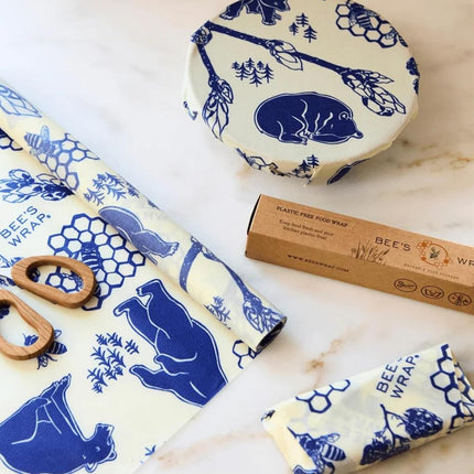 Bee's Wrap Beeswax Wraps for Food - Bees + Bears Cut to Size 14x52 Wax Paper Roll - Made in USA Reusable Waxed Paper & Bowl Covers - Organic & Eco-Friendly Alternative to Aluminum Foil & Plastic Wrap