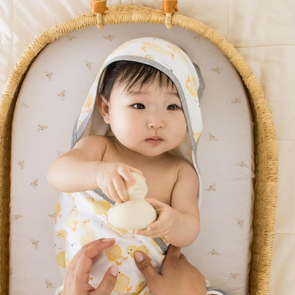 Bassinet Sheet, Infant Fitted BEESNUG Cover, 100% Organic Cotton, Soft Unisex Newborn Essentials for All Standard Oval or Rectangle Bassinet Bed Pads or Mattresses - 15 x 33 Inches
