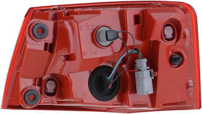 Valeo 44696 Driver Side Wing LED OE Tail Light Assembly