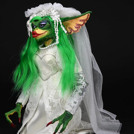 2022 Convention Exclusive Gremlins 2 Ultimate Greta in Wedding Dress Green