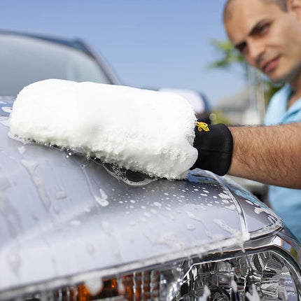 Meguiar's Microfiber Wash Mitt, Super-Thick, Reusable Wash Mitt for Ultimate Finish, Safe on Clear Coats, Leaving You with A Show Car Finish, 1 Pack - X3002