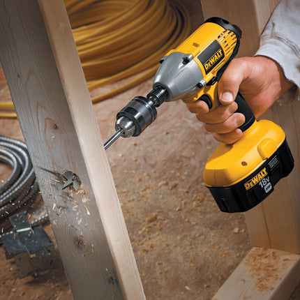 Mandril para taladro DEWALT para atornillador de impacto, conexión rápida (DW0521)