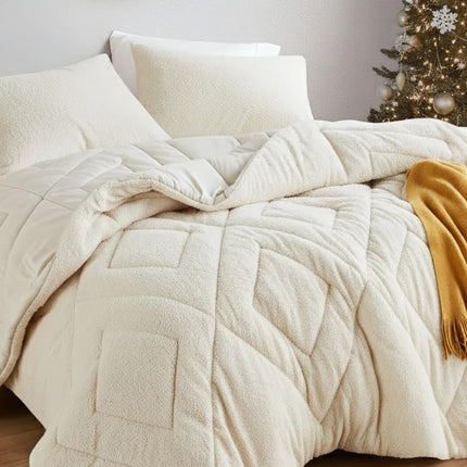 Comfort Spaces Queen Comforter Set Reversible Feat