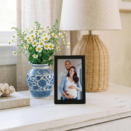 Americanflat 3x5 Picture Frame with Polished Crystal-Clear Glass - Streamline Collection - Thin Border Photo Frame for Tabletop Display - Easel Stand Included - Black