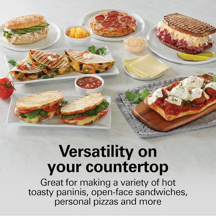 Prensa Panini Eléctrica Hamilton Beach con Tapa de Bloqueo, Apta para Sándwiches de Cualquier Grosor, Placas Antiadherentes de 20.3 x 25.4 cm, Acabado Cromado (25460A)