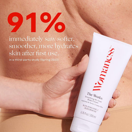 Womaness The Works Crema Corporal Alisadora Todo en Uno - Cuidado de la Piel para la Menopausia, Loción Corporal Hidratante y Tratamiento Tonificante para Piel Crepé - Crema Reafirmante con Niacinamida y Ácido Hialurónico (200ml)
