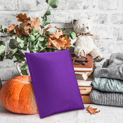 Enveloppes à bulles UCGOU 8.5x12 pouces, violet, lot de 25, taille utile 8.5x11, enveloppes poly matelassées #2, emballage opaque moyen pour expédition postale, auto-adhésives, imperméables, sacs d'expédition pour vêtements et maquillage
