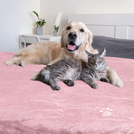 PETMAKER Waterproof Pet Blanket - 30x40-Inch Reversible Sherpa Fleece Throw Protects Couches, Cars, and Beds from Spills, Stains, and Fur (Pink)