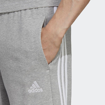 adidas Men's Essentials 3-Stripes Fleece Shorts, Medium Grey Heather, Small Tall