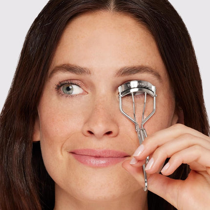 Tweezerman Classic Eyelash Curler with 4 Refill Pad