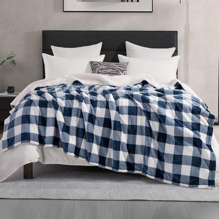 Elegant Comfort Ultra Soft Reversible Buffalo Plaid Flannel Sherpa Blanket - Cozy Silky Checkered Fleece Throw for Couch, Bed - Plush Fuzzy Warm Winter Blanket for Gift, Twin XL, Navy