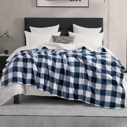 Elegant Comfort Ultra Soft Reversible Buffalo Plaid Flannel Sherpa Blanket - Cozy Silky Checkered Fleece Throw for Couch, Bed - Plush Fuzzy Warm Winter Blanket for Gift, Twin XL, Navy
