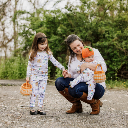Burt's Bees 2 Piece Pyjama Set, T-Shirt and Trousers, 100% Organic Cotton, Halloween Treats, 24 Months, Halloween Treats, 24 Months