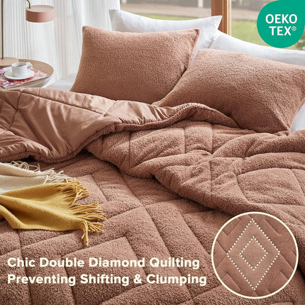 Ensemble de Couette Queen Size Comfort Spaces, Réversible, Ultra Doux, pour Lit Queen Size, Toutes Saisons, Léger, Polaire Sherpa, Ensemble de Lit Queen Size, Pleine/Queen, Marron, 3 Pièces
