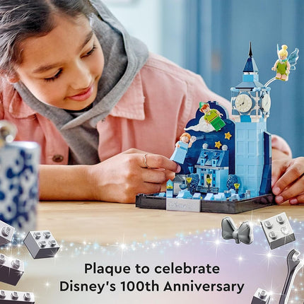 LEGO Peter Pan & Wendy's Flight over London 43232