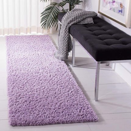 SAFAVIEH Shag Rug for Living Room, Dining Room, Bedroom - August Shag Collection, Short Pile, in Lilac, 76 X 183 cm
