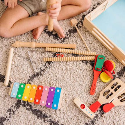 Melissa & Doug Deluxe Band Set with Wooden Musical Instruments & Storage Case (Frustration-Free Packaging)