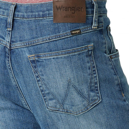 Wrangler Men's Free-to-Stretch Regular Fit Jean, Steel Blue, 40W x 30L
