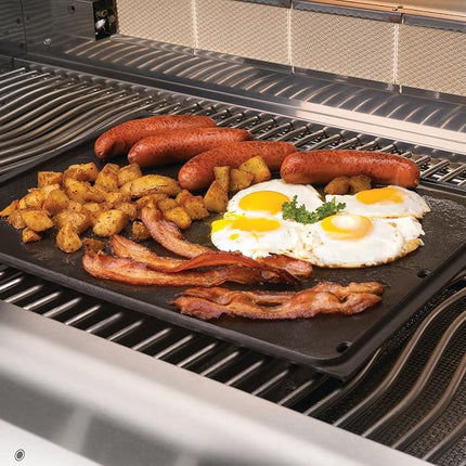 Napoleon Rogue 425 Cast Iron Griddle Plate