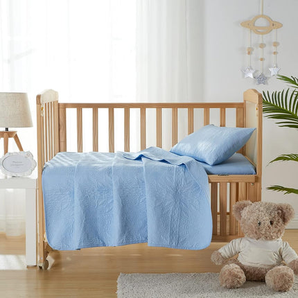 Hearth & Harbor 3-Piece Toddler Bedding Set � Soft, Breathable All-Season Quilt and Coverlet for Kids � Lightweight and Cozy Bedspread - Grid Weave - Baby Pink