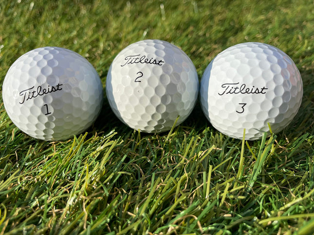 TITLEIST 12 Pro V1 X Mix Mint Used Golf Balls Whit
