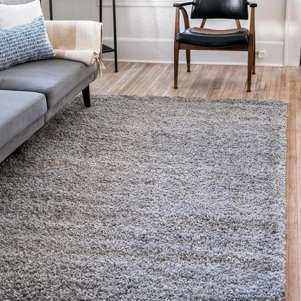 Alfombra de área de la colección Solo Solid Shag de Unique Loom - Alfombra moderna de felpa exuberante y suave (4' 0 x 6' 0 Rectangular, Gris Nube)
